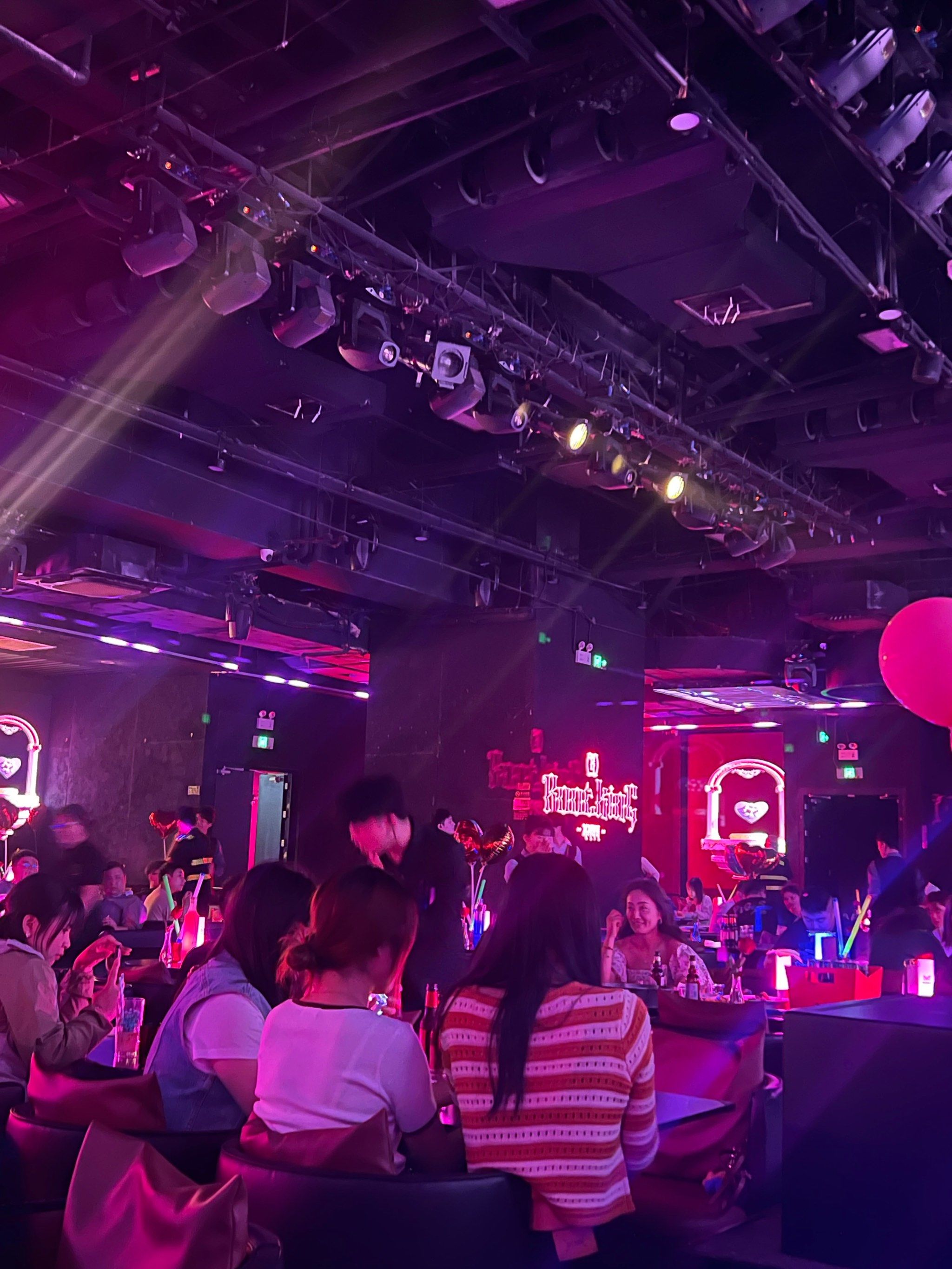 安康商务ktv哪里有商务ktv推荐-岚皋县ktv预订